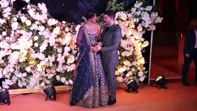 Priyanka Chopra Nick Jonas Get TROLLED Again For Romantic Photo