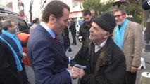 AK Parti Zeytinburnu Adayı Arısoy, Esnafa Cep Telefonu Numarasını Dağıttı