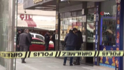 Avcılar'da kuyumcuda soygun girişimi