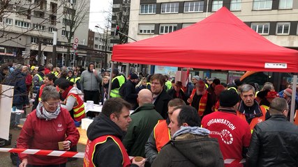 Manifestation en centre-ville du Mans