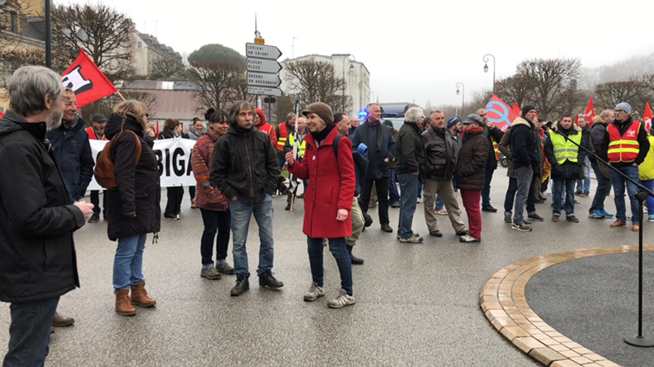 Manifestation pour le pouvoir d’achat : 300 personnes dans la rue