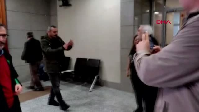 Nilhan Osmanoğlu'na Hakaret Ettiği Gerekçesiyle Hakim Karşısına Çıkan Müjdat Gezen: Tanımıyorum