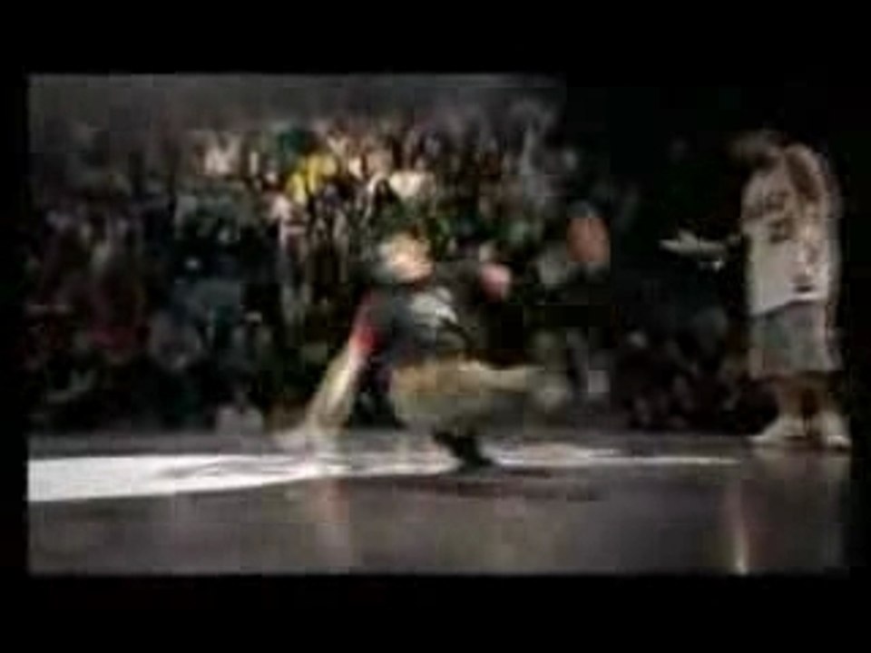 Moy vs. Hong 10 - Red Bull BC One 2005 - DVD High Quality