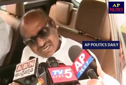 JC Diwakar Reddy Responds on YS Sharmila Comments - AP Politics Daily