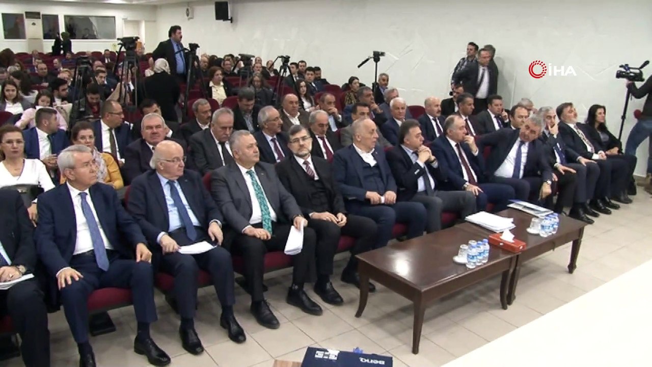 Türk-İş'ten Mobbing ile Mücadele Sempozyumu