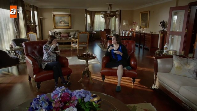 Zehra’nın havası, Macide gelene kadar! - Kırgın Çiçekler 106.Bölüm