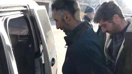 Bıçak Zoruyla Marketi Soydu, 5 Dakika Sonra Yakalandı