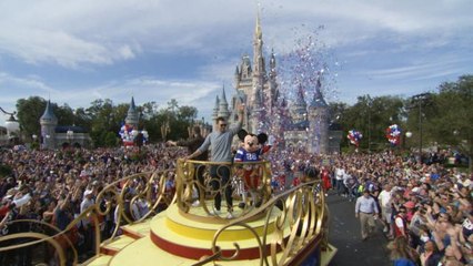Superbowl LIII - Brady et Edelman célèbrent la victoire à Disneyworld