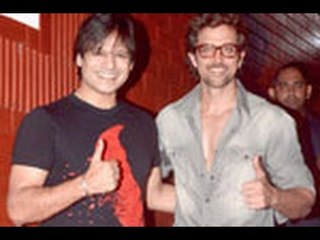Hrithik Roshan & Vivek Oberoi at Chandan & Maratha Mandir