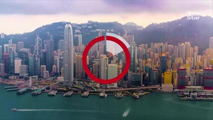 You saison 2 : qui est Victoria Pedretti, la nouvelle star de la série Netflix ?