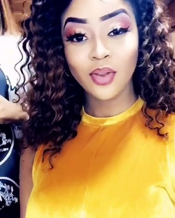 Nabou "Pod et Marichou" dans un look à couper le souffle