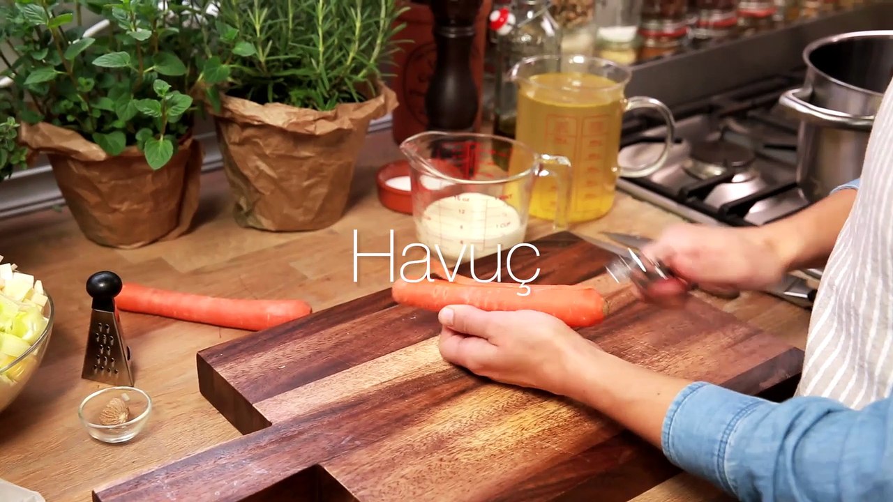 Kolay Patates Corbasi