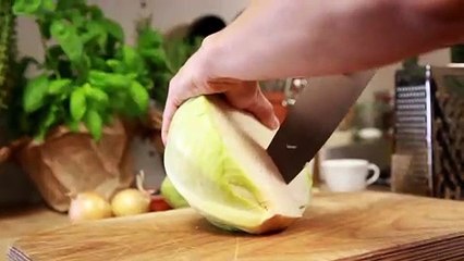 Ensalada de col al estilo griego