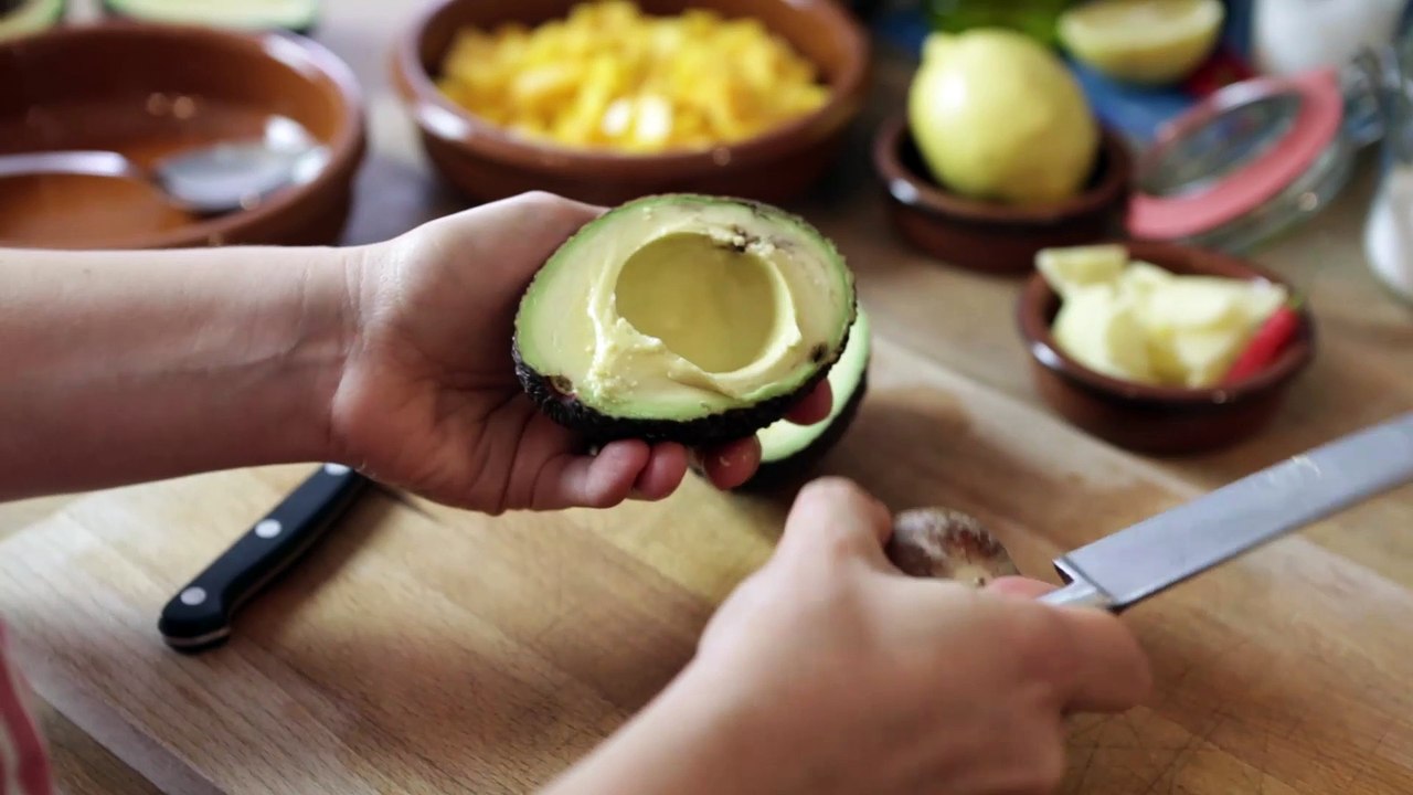 Avocado and Mango Salad