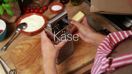 Blätterteig-Schinken-Käse-Stangen Rezept