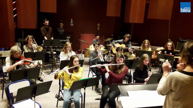 La reprise du titre I'm A Japanese Mountain de The Inspector Cluzo qui sera jouée samedi à La Cigale par les élèves des CHAM du collège Jean Rostand à Mont-de-Marsan