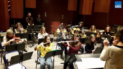 La reprise du titre "I'm A Japanese Mountain" de The Inspector Cluzo  qui sera jouée samedi à La Cigale par les élèves des CHAM du collège Jean Rostand à Mont-de-Marsan