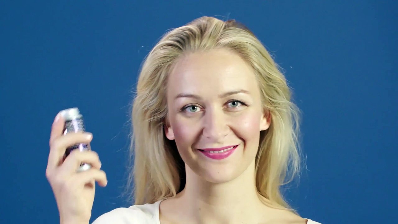 Beauty-Tutorial: Undone-Dutt im Blogger-Style