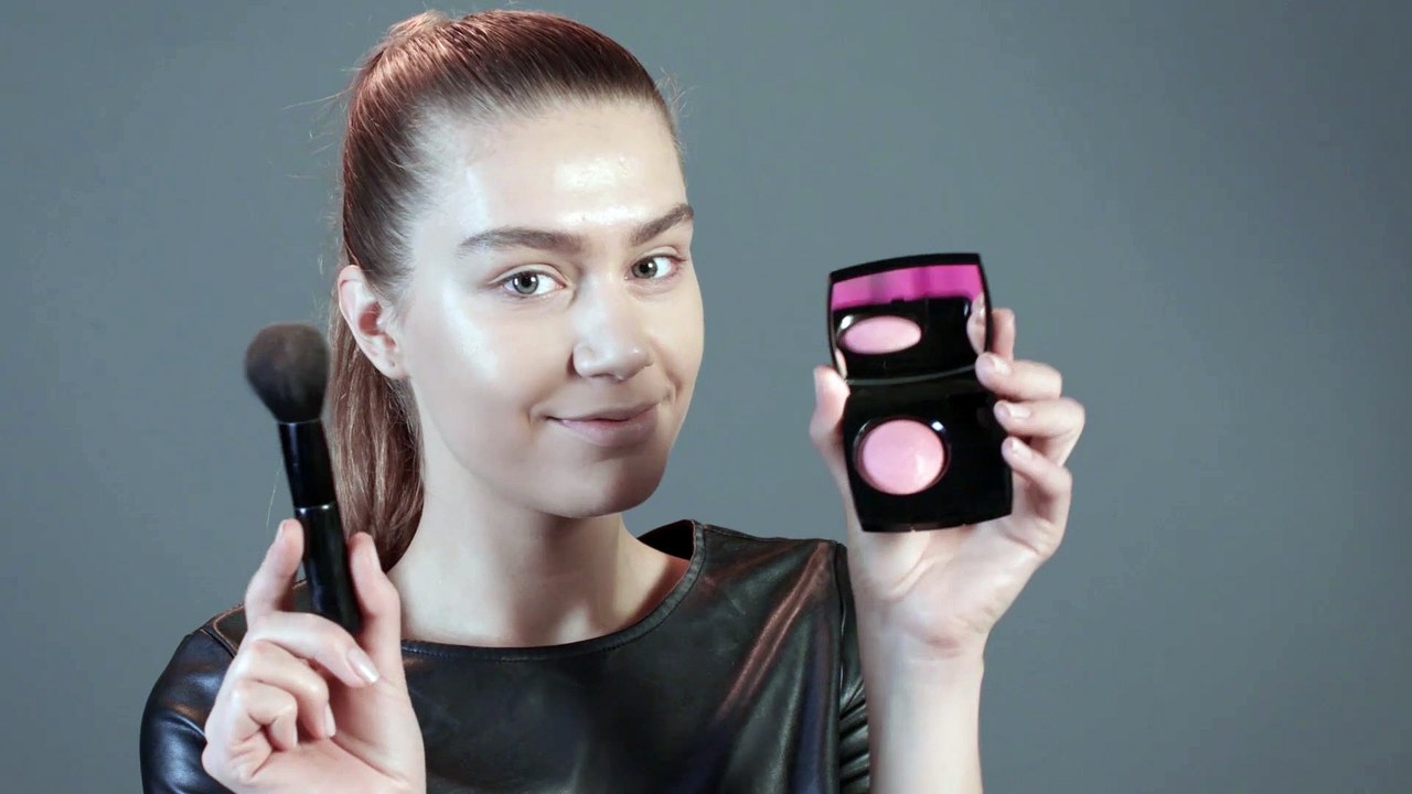 Beauty - Tutorial: Glänzendes Abend-Make-up