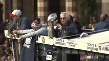 Boston célèbre la victoire des Patriots au Super-Bowl