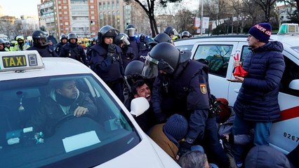 Los taxistas desconvocan la huelga tras el fracaso de las negociaciones con el Ejecutivo regional