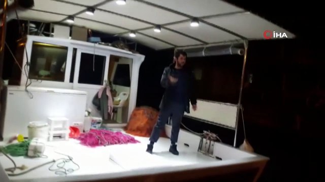 Datça’da fırtına tekneleri beşik gibi salladı