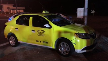 Kadın yolcunun çaldığı taksiyle kaçmaya çalıştığı iddiası - BURSA/YALOVA