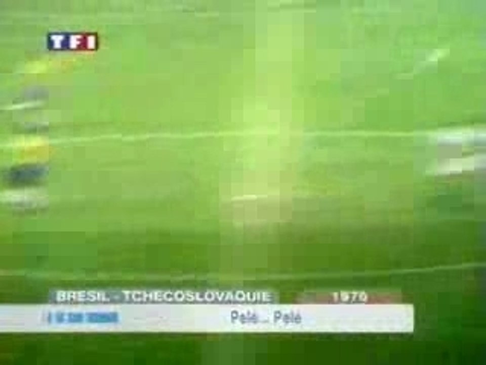 Pélé contre l'uruguay , la tchecoslovaquie et l'Angleterre