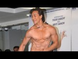 Jackie Shroff's Son Tiger Shroff's Shirtless Act! MUST WATCH