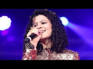 Palak Muchhal Performs Her Hit Songs in Exclusive Biscoot Video 🎶