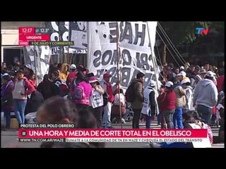 Corte y movilización en el Obelisco