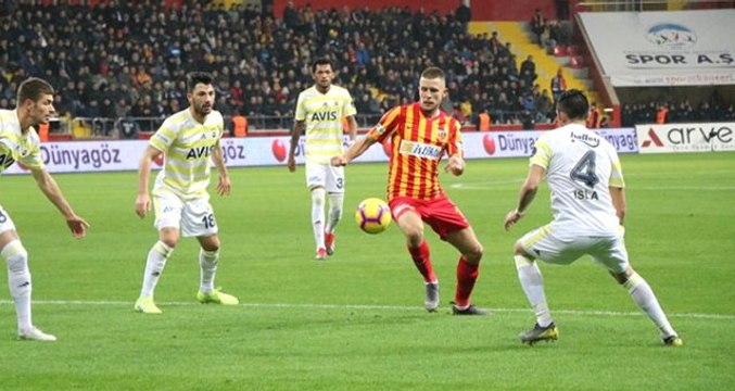 Fenerbahçe, Kayserispor'a Deplasmanda 1-0 Mağlup Oldu