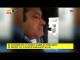 El chofer no le quiso abrir y se trepo al colectivo