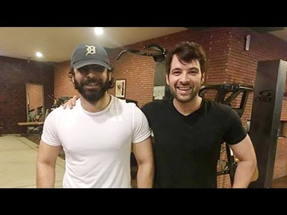 You will be shocked to see Fawad Khan's beefed up look!