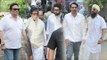 B-town celebs at last rites of Vinod Khanna | Vinod Khanna Funeral