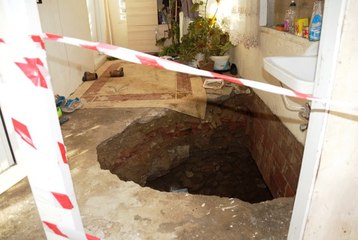 Abdest Alırken Çukura Düştü