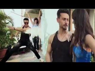 Tiger Shroff and Disha Patani's AMAZING Holi Dance will Blow Your Mind | Baaghi 2