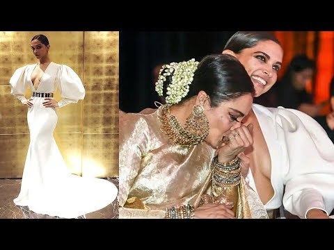 Deepika Padukone Suffers a Wardrobe MALFUNCTION At Hello Hall of Fame Awards 2018