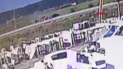 Osmaniye Kamyonet Karşı Şeride Geçti 1 Ölü, 2 Yaralı