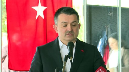 Pakdemirli: 'Yem maliyetlerini düşürerek hayvancılığın gelişmesine katkı sağlayacağız' - İZMİR