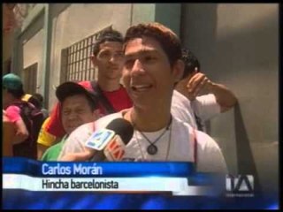 Hichas dispuestos a dormir en la calle para conseguir boletos para partido de Barcelona