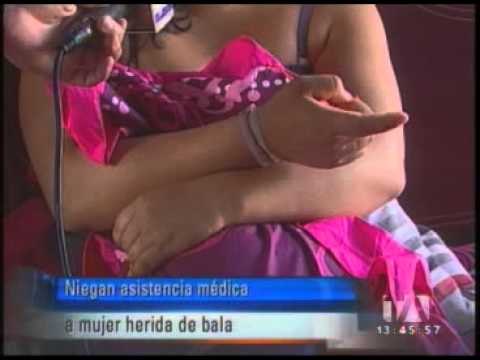 Niegan asistencia médica a una mujer herida de bala