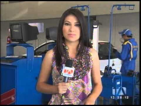 Usuarios decidieron pasar la noche haciendo fila para matricular su vehículo