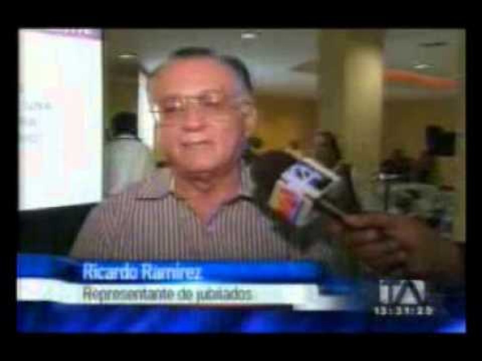 Docentes y empleados podrán acceder a la jubilación a través del internet