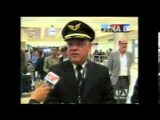 Aterrizó el primer avión en el nuevo Mariscal Sucre