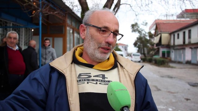 Në varrim me qiri! Dropull, energjia mungon në 5 fshatra - Top Channel Albania - News - Lajme