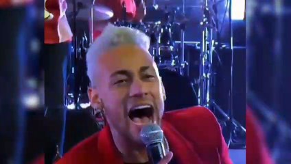 Neymar Jr fête son anniversaire avec Mbappé, Alves et Meunier