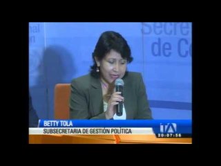 Gobierno ecuatoriano niega haber otorgado salvoconducto a Snowden