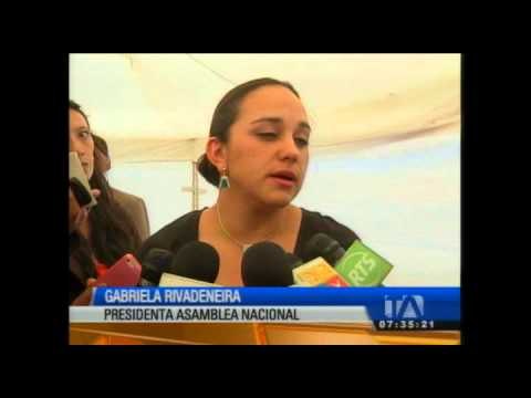 Autoridades de la Asamblea acudieron el sepelio de los fallecidos en el deslizamiento de tierra