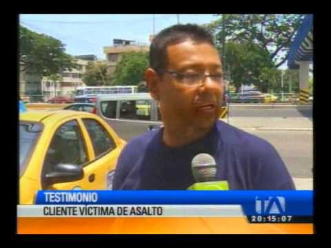 Cámaras captan robo en una entidad bancaria en Guayaquil